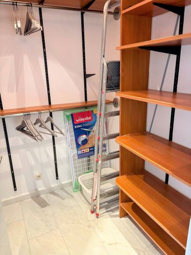 Stylische 3,5-Zimmer-Wohnung mit Sonnenterrasse und Stellplatz