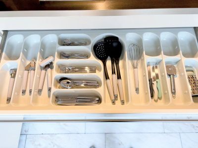 Sch&ouml;ne 3,5-Zimmer-Altbau-Wohnung mit Sonnenterrasse und Stellplatz