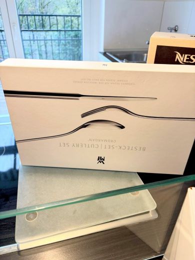 Sch&ouml;ne 3,5-Zimmer-Altbau-Wohnung mit Sonnenterrasse und Stellplatz