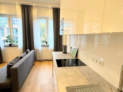 F&uuml;rstenwall: komplett saniertes 2-Zimmer-Apartment