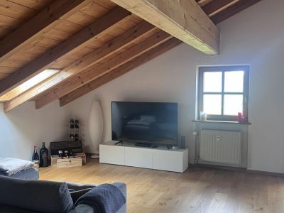 M&ouml;blierte 3-Zimmer-Wohnung mit Balkon in Nu&szlig;dorf am Inn