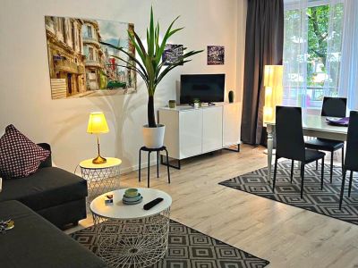 2  Zimmer-Wohnung frisch renoviert und m&ouml;bliert