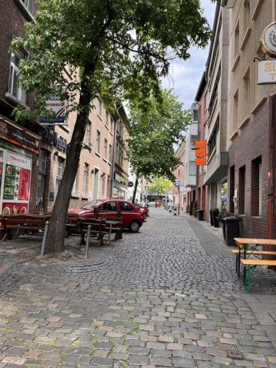 *****Charmantes Apartment im Herzen von Neuss*****