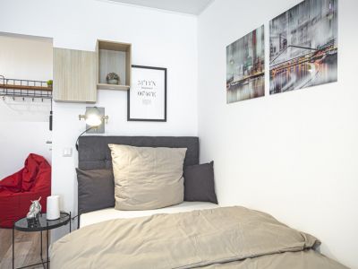 *****RUHIGES DESIGNER-APARTMENT IN ZENTRALER LAGE*****