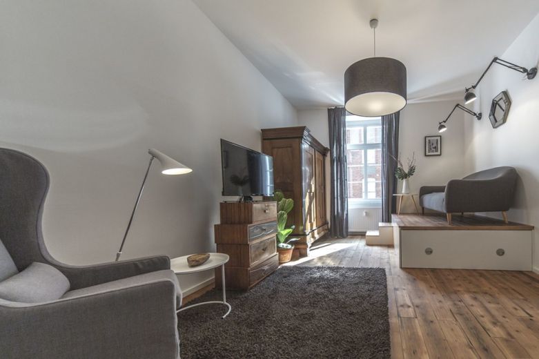 Wundersch&ouml;ne Erdgeschosswohnung mit exklusivem Zugang zum Innenhof!