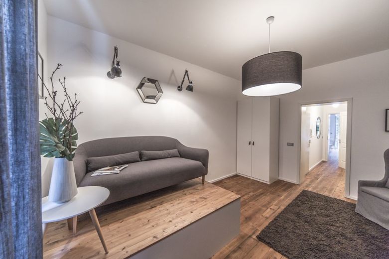 Wundersch&ouml;ne Erdgeschosswohnung mit exklusivem Zugang zum Innenhof!
