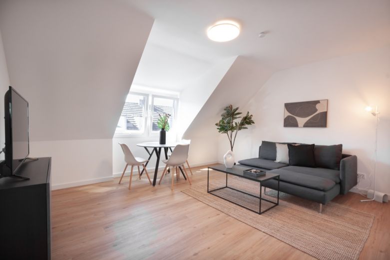 ***gem&uuml;tliche 3 Zimmer Wohnung ***