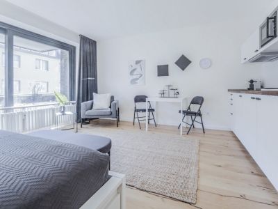 ***Moderne Designer-Wohnung mit Balkon am Medienhafen***