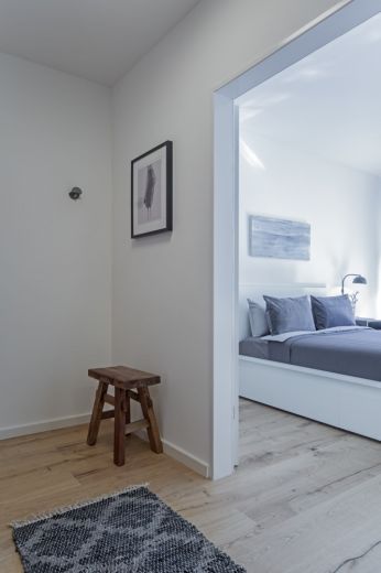 ***Moderne Designer-Wohnung mit Balkon am Medienhafen***