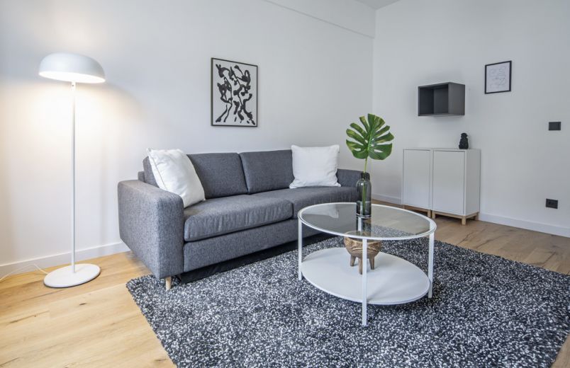 M&ouml;blierte Designer-Wohnung am Volksgarten