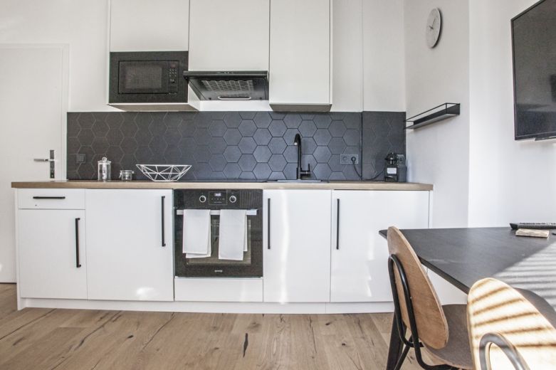 ***GEM&Uuml;TLICHE DESIGNER WOHNUNG AM VOLKSGARTEN***