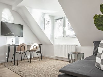 ***GEM&Uuml;TLICHE DESIGNER WOHNUNG AM VOLKSGARTEN***