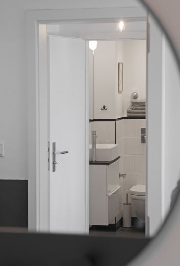 ***GEM&Uuml;TLICHE DESIGNER WOHNUNG AM VOLKSGARTEN***