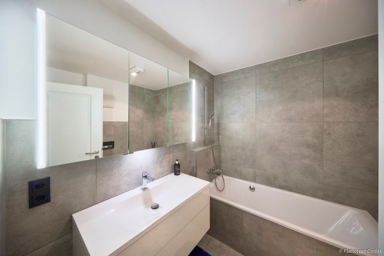 Exklusives, hochwertig m&ouml;bliertes Designer-Reihenhaus in M&uuml;nchen-Nymphenburg