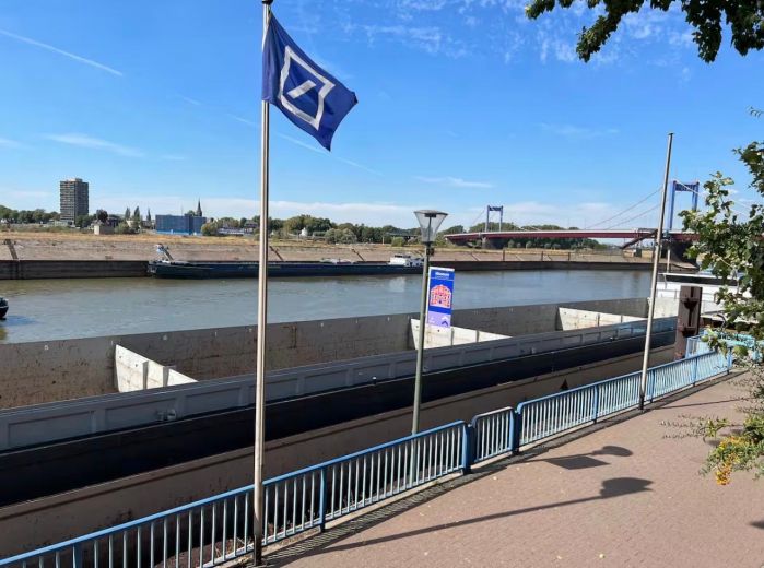 Sch&ouml;nes Apartment mit Rheinblick