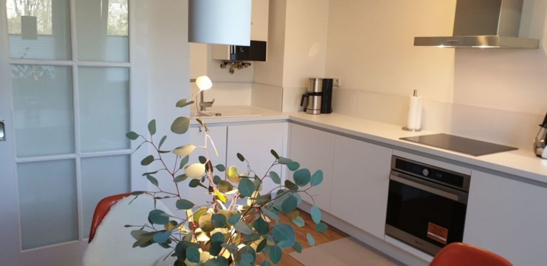 *****Gro&szlig;e Wohnung im sch&ouml;nen Stadtteil Pempelfort*****