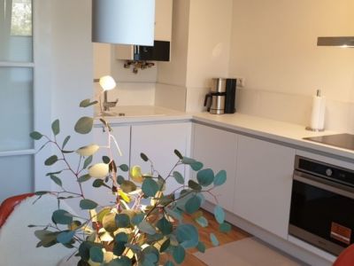 *****Gro&szlig;e Wohnung im sch&ouml;nen Stadtteil Pempelfort*****