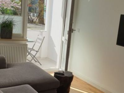 *****Gro&szlig;e Wohnung im sch&ouml;nen Stadtteil Pempelfort*****
