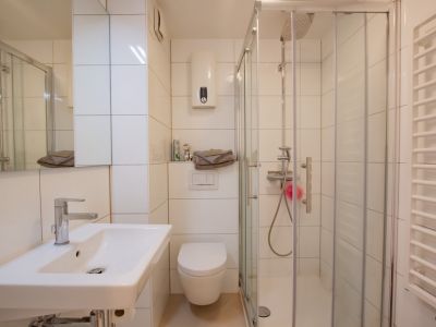 *****HOCHWERTIG M&Ouml;BLIERTES APARTMENT im Szeneviertel Pempelfort*****