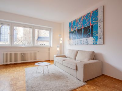 *****HOCHWERTIG M&Ouml;BLIERTES APARTMENT im Szeneviertel Pempelfort*****