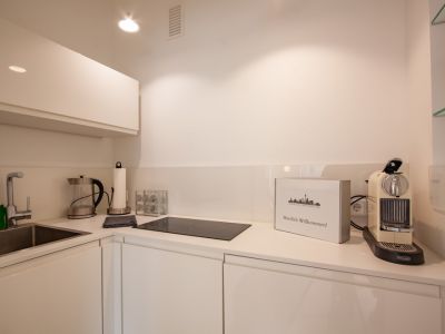 *****HOCHWERTIG M&Ouml;BLIERTES APARTMENT im Szeneviertel Pempelfort*****