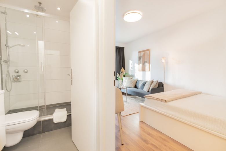 ***helles Cityapartment mit Sonnenbalkon***