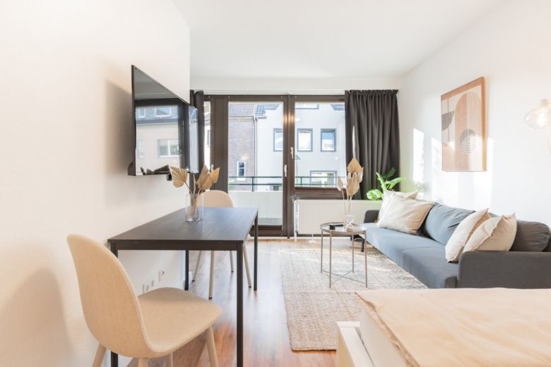 ***helles Cityapartment mit Sonnenbalkon***