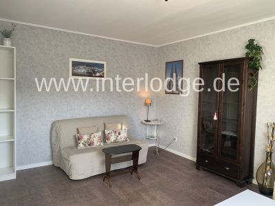 INTERLODGE Meerbusch: Helle, komplett m&ouml;blierte Dachgescho&szlig;wohnung