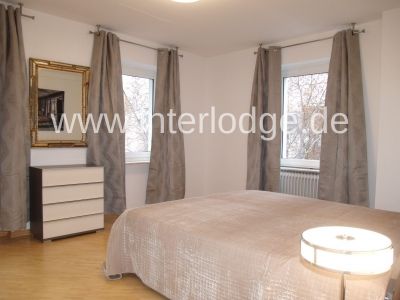 INTERLODGE K&ouml;ln: Schicke, komplett m&ouml;blierte Designerwohnung in Altstadt-S&uuml;d - mit Terrasse