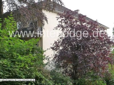 INTERLODGE Hamburg: Frisch renoviertes Apartment am Feenteich mit Balkon