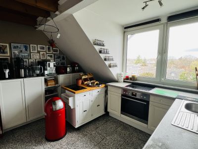 Ruhige 2 Zi Dachgeschosswohnung K&ouml;ln Lindenthal