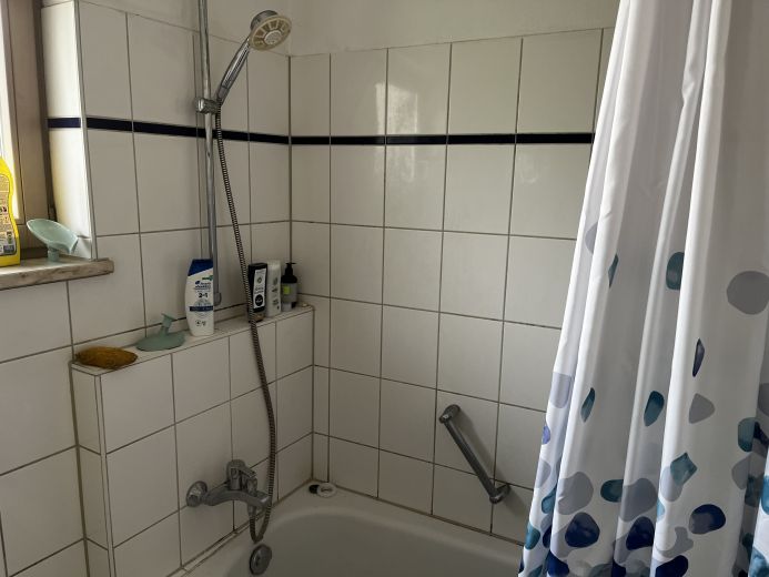 Sch&ouml;ne 2-Zimmer Dach-Terrasse Wohnung