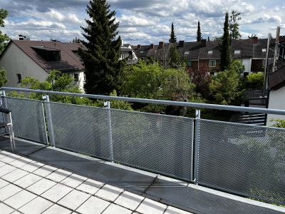 Sch&ouml;ne 2-Zimmer Dach-Terrasse Wohnung