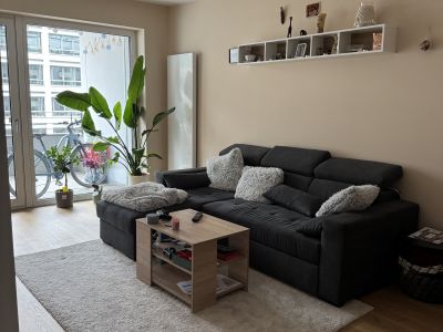 Vollm&ouml;blierte 3 Zi Wohnung in top Lage zur Untermiete