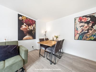 STADTJUWEL: Schicke vollm&ouml;bilierte 2-Zimmerwohnung in der Karlsruhe S&uuml;dstadt mit Balkon