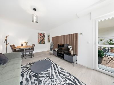 STADTJUWEL: Schicke vollm&ouml;bilierte 2-Zimmerwohnung in der Karlsruhe S&uuml;dstadt mit Balkon