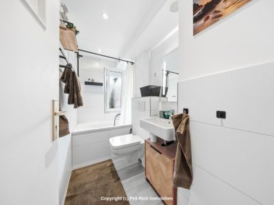 STADTJUWEL: Schicke vollm&ouml;bilierte 2-Zimmerwohnung in der Karlsruhe S&uuml;dstadt mit Balkon