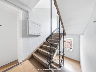 STADTJUWEL: Schicke vollm&ouml;bilierte 2-Zimmerwohnung in der Karlsruhe S&uuml;dstadt mit Balkon