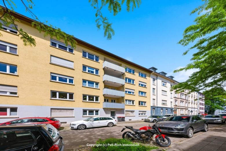STADTJUWEL: Schicke vollm&ouml;bilierte 2-Zimmerwohnung in der Karlsruhe S&uuml;dstadt mit Balkon