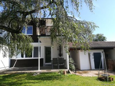 M&ouml;blierte Doppelhaush&auml;lfte in Stephanskirchen