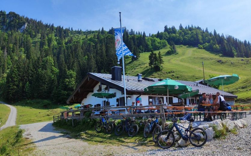 M&ouml;blierte Doppelhaush&auml;lfte in Stephanskirchen