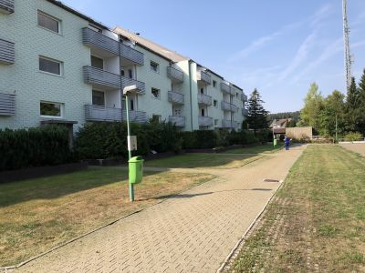 Charmante, kleine Wohnung mit Einbauk&uuml;che in idyllischem Ferienpark. Als Ferienwohnung oder Studentenwohnung geeignet.
