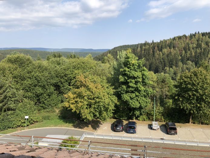Charmante, kleine Wohnung mit Einbauk&uuml;che in idyllischem Ferienpark. Als Ferienwohnung oder Studentenwohnung geeignet.