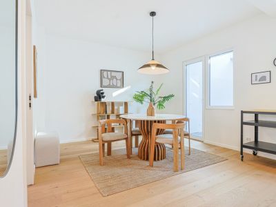*****Stilvoll m&ouml;blierte 2-Zimmer-Wohnung im Hochparterre mit Balkon & Garten *****