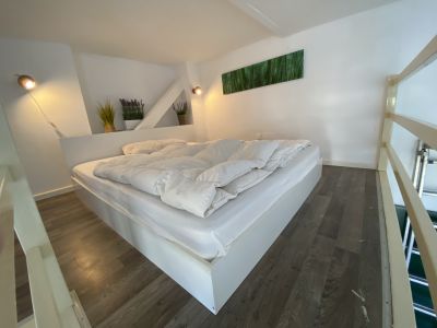 Helle Altbauwohnung in Kreuzberg &ndash; m&ouml;bliert