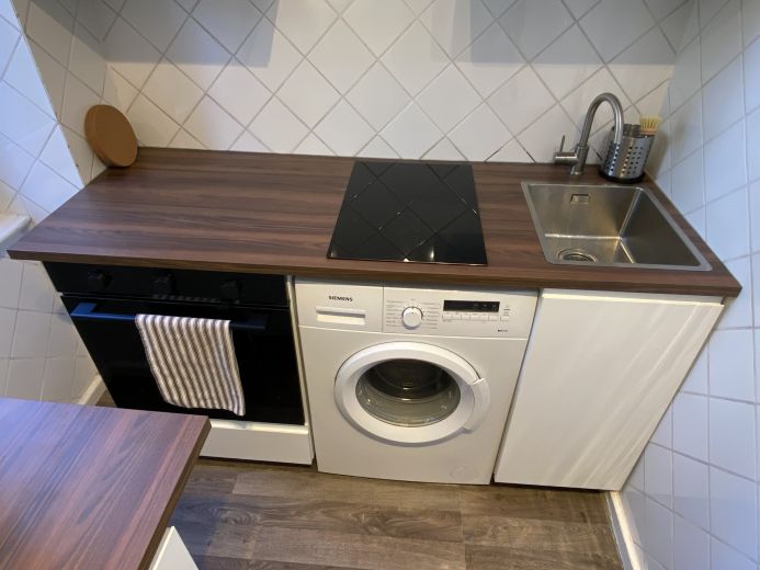 Helle Altbauwohnung in Kreuzberg &ndash; m&ouml;bliert