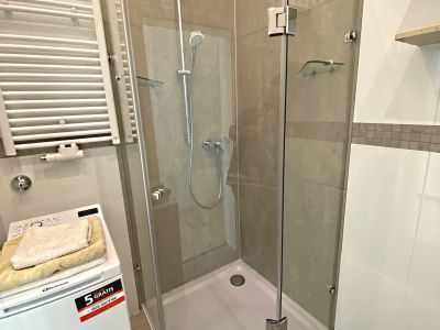 Sehr sch&ouml;n eingerichtetes 1-Zimmer Apartment in der Stadtmitte