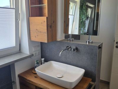 M&ouml;blierte 3-Zimmer-Wohnung mit Terrasse in Bruckm&uuml;hl