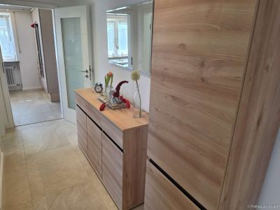M&ouml;blierte 3-Zimmer-Wohnung mit Terrasse in Bruckm&uuml;hl