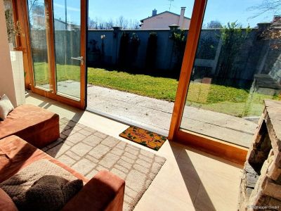 M&ouml;blierte 3-Zimmer-Wohnung mit Terrasse in Bruckm&uuml;hl